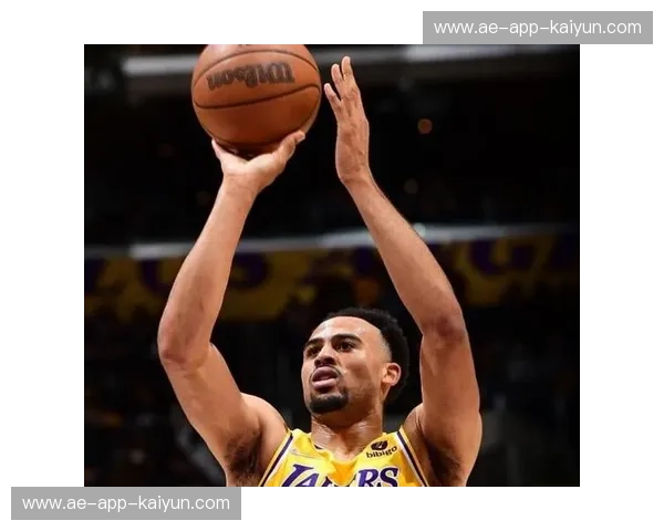 剑指巅峰，荣耀之战：骑士vs老鹰，分数背后隐藏的史诗